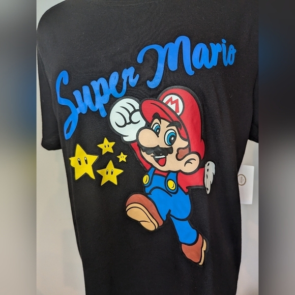 Torrid Nintendo Super Mario Classic Fit Crew Tee Shirt Size 0x L/XL - Picture 2 of 10
